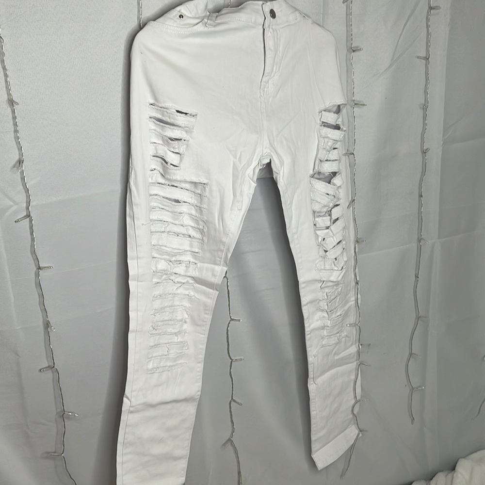 3XL White Ripped Styled Jeans - New